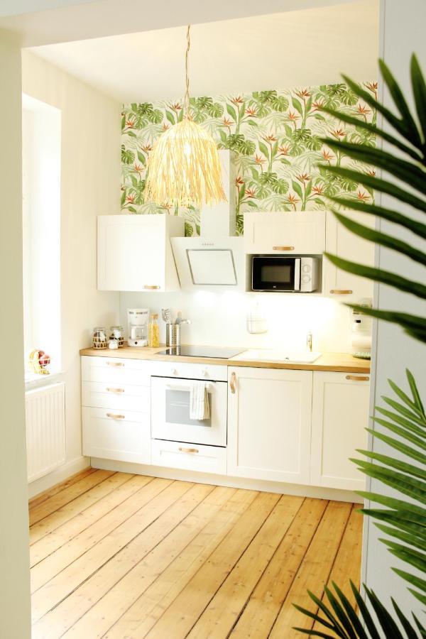 Secret Hideaways Tropical Feeling Mit 2 Schlafzimmer Nahe City L Messe L Flughafen L Hbf Duisburg Dış mekan fotoğraf