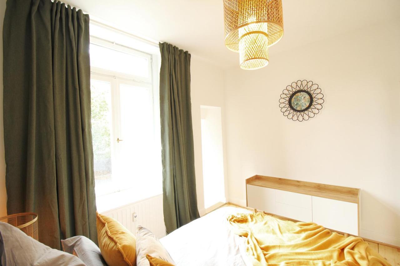 Secret Hideaways Tropical Feeling Mit 2 Schlafzimmer Nahe City L Messe L Flughafen L Hbf Duisburg Dış mekan fotoğraf